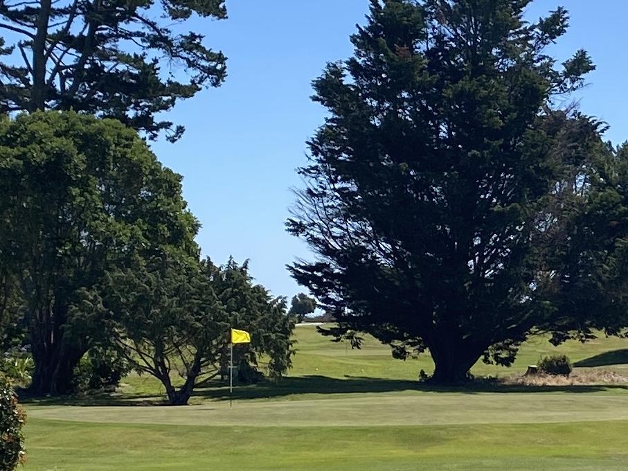 Carters Beach golf course near Tides at Carters